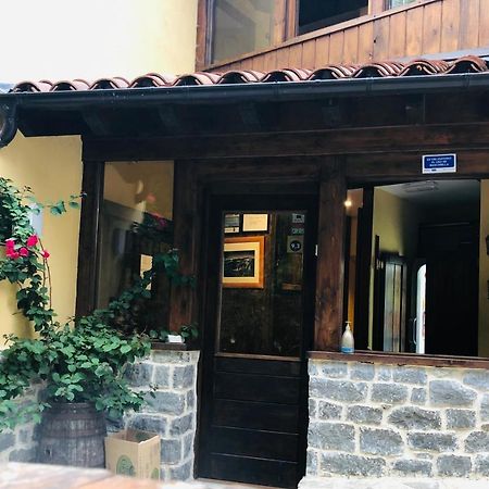Albergue Villa De Bulnes Ngoại thất bức ảnh